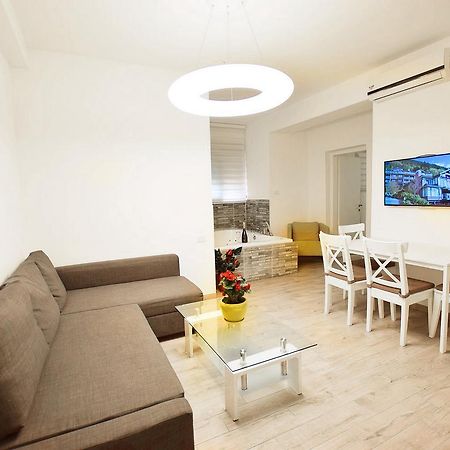 Rothschild 1929 Luxury Apartments Hotel Haifa Luaran gambar
