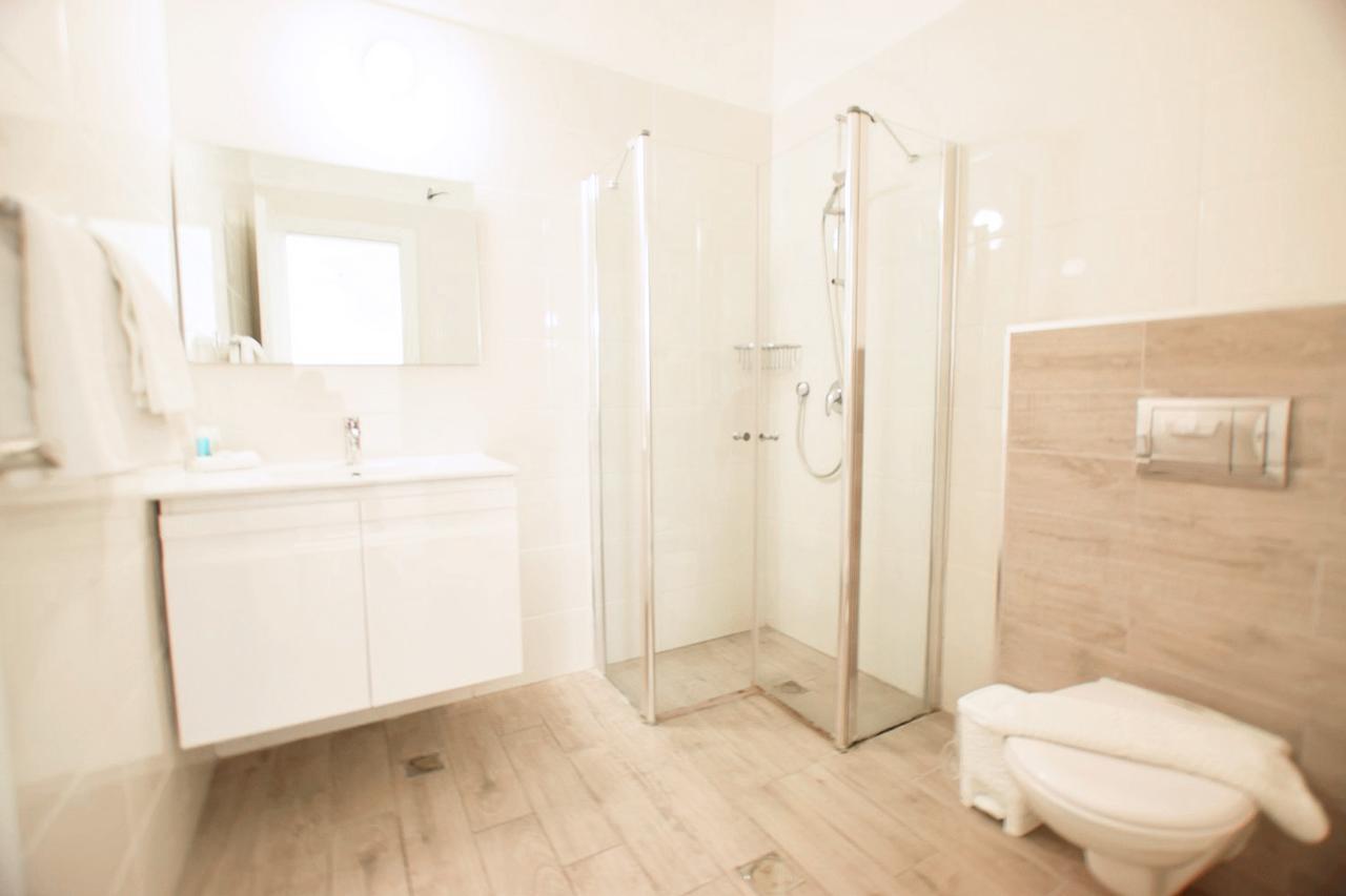 Rothschild 1929 Luxury Apartments Hotel Haifa Luaran gambar